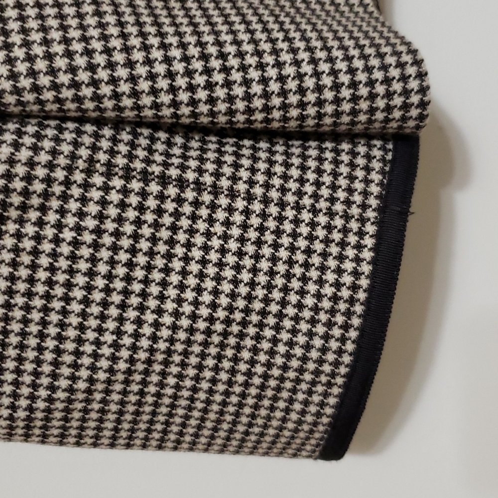 Tahari Arthur S. Levine Jacket - Picture 3 of 11